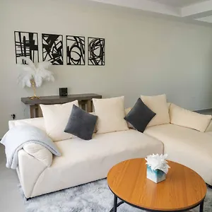  Apartment Spacious 3br With Own Private Cozy Pool